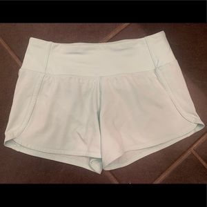 Cute lululemon shorts! 🤩